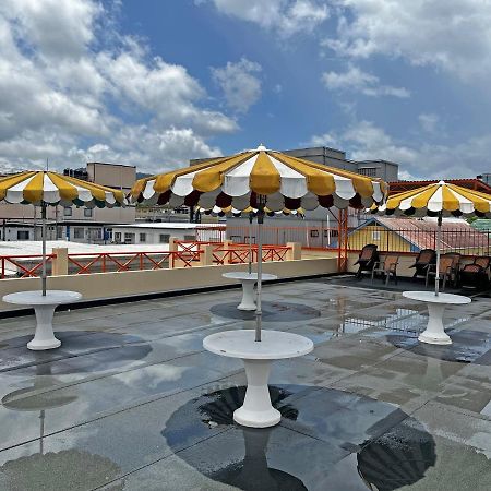 Sundeck Suites Boissiere Village Dış mekan fotoğraf