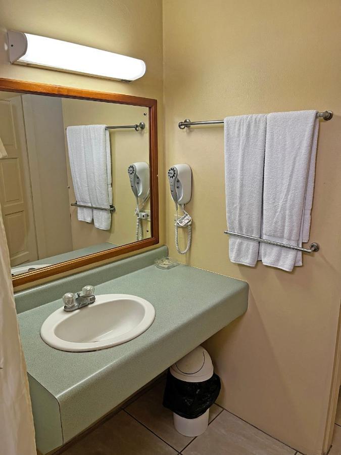 Sundeck Suites Boissiere Village Dış mekan fotoğraf
